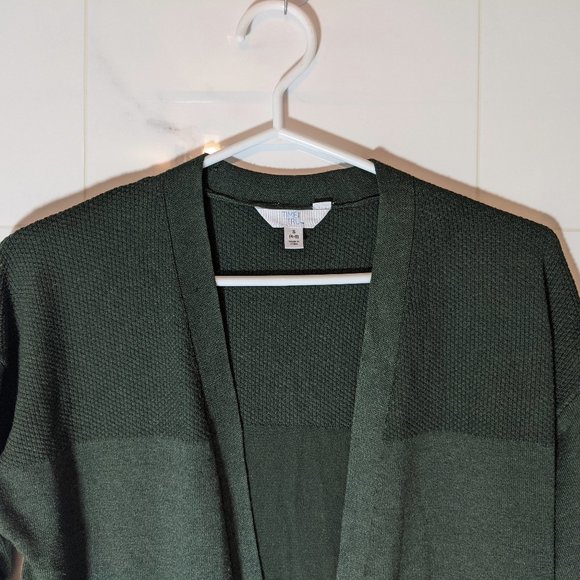 ❗LAST CHANCE❗Time And Tru Forest Green Cardigan - Picture 2 of 5